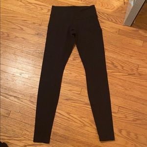Lululemon Wunder Under leggings